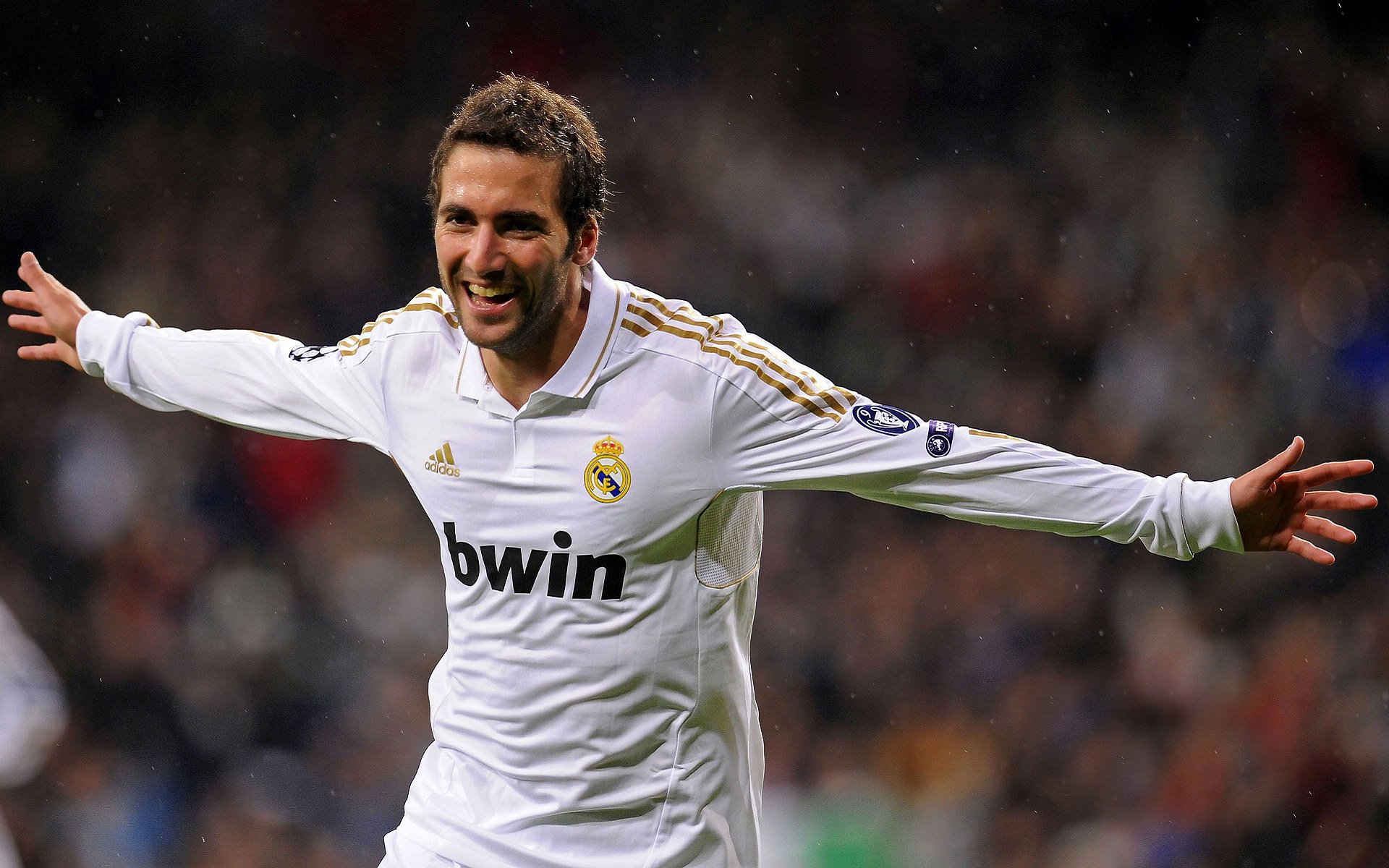 开云体育入口-波兰狂胜中国，拉什福德成关键先生！一场惨败暴露中国足球沉疴